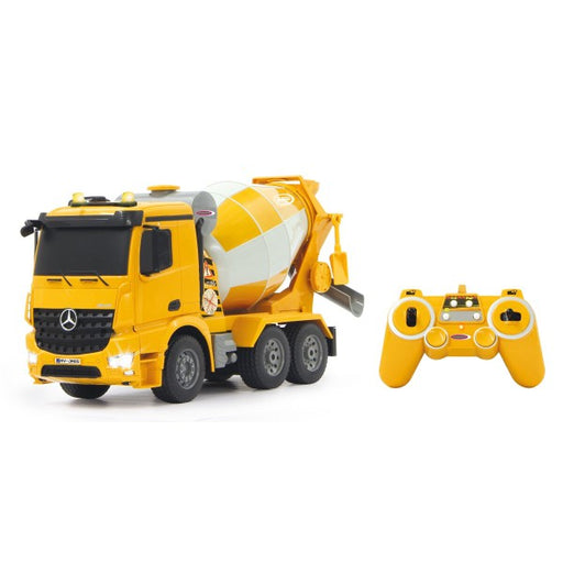 Remote-controlled truck