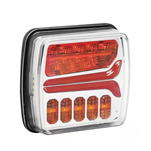 Farol traseiro direita