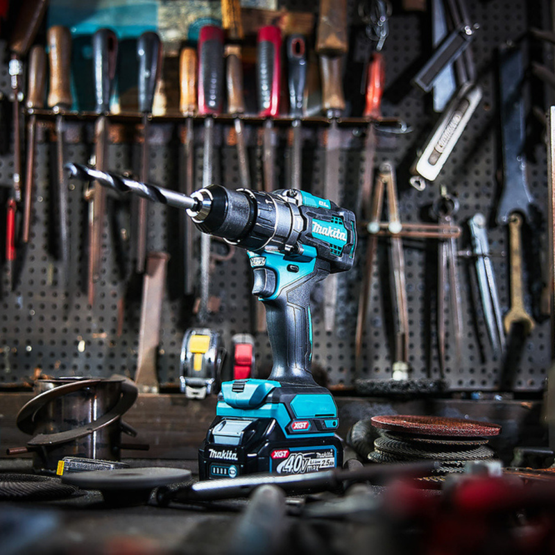 MAKITA Berbequim Combinado - HP001GZ