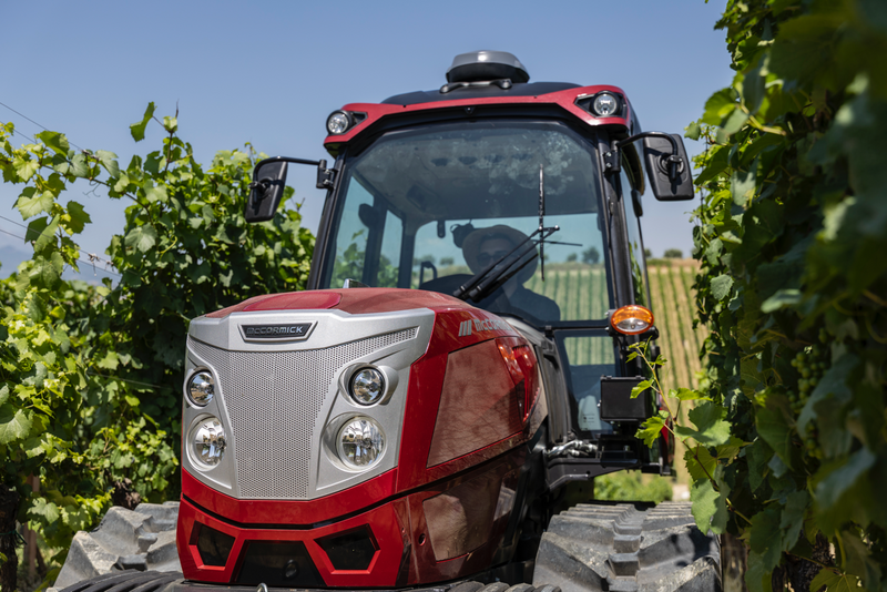 Trator de Rastos McCormick X4-120TM CABINADO