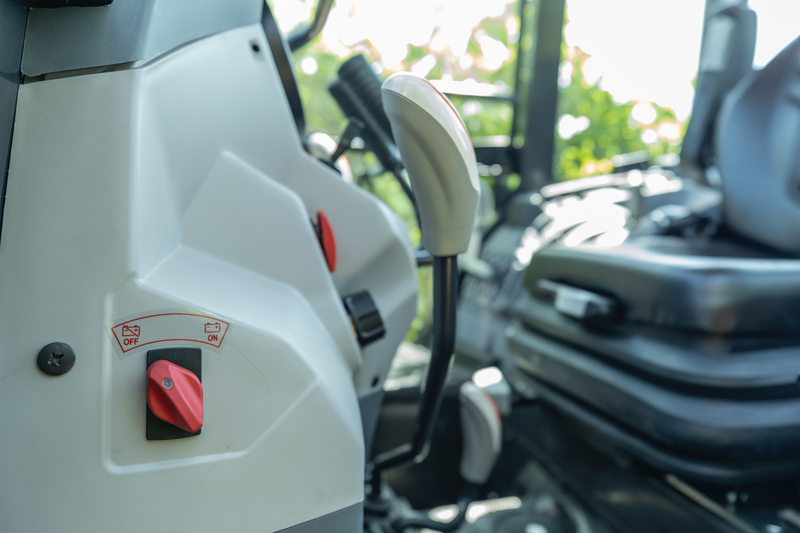 Trator de Rastos McCormick X4-120TM CABINADO