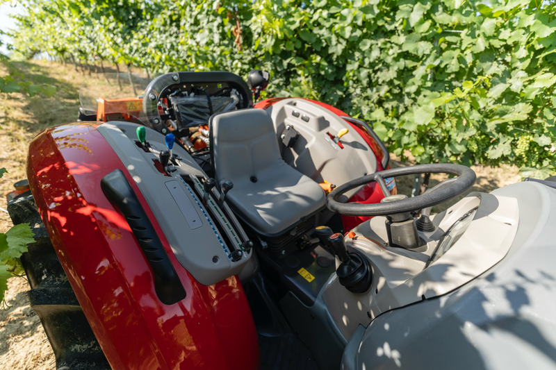 Trator McCormick X3.080F PLAT