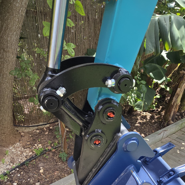 Mini Giratória Neumeier NR18uf