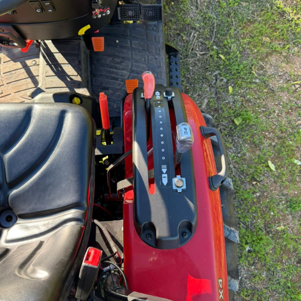 Trator CAPTAIN - 263