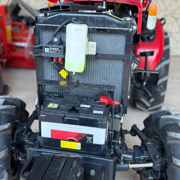 Trator CAPTAIN - 263