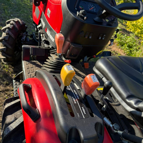 Trator CAPTAIN - 263