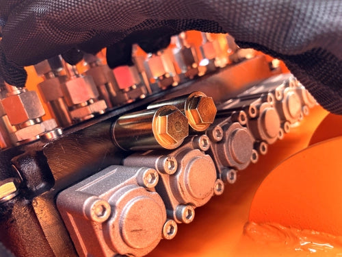 Retroescavadora com deslocamento lateral para tratores de 18-45cv - mod. DRS-1000-T